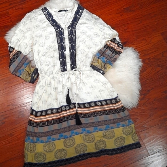 Max Jeans Dresses & Skirts - Max Jeans Dress Peasent Boho Crochet front Midi Cream Colored